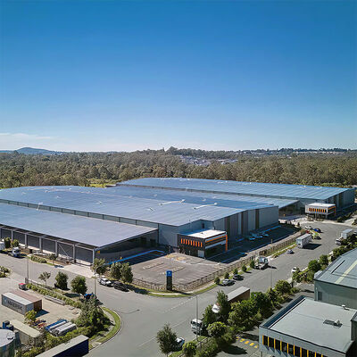 Modern Steel Structure Workshop with 50 Years Warranty Energy Efficient Design and Wind Load Resistance