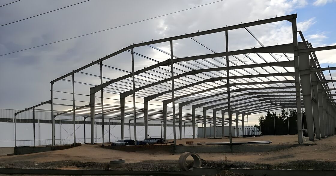 Industrial Light Steel Structure Workshop , Prefabricated Metal Buildings Workshop