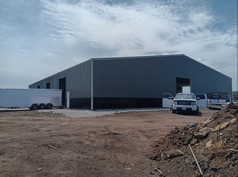 Prefab and Application Fields Steel Structure Warehouse with Customized Color