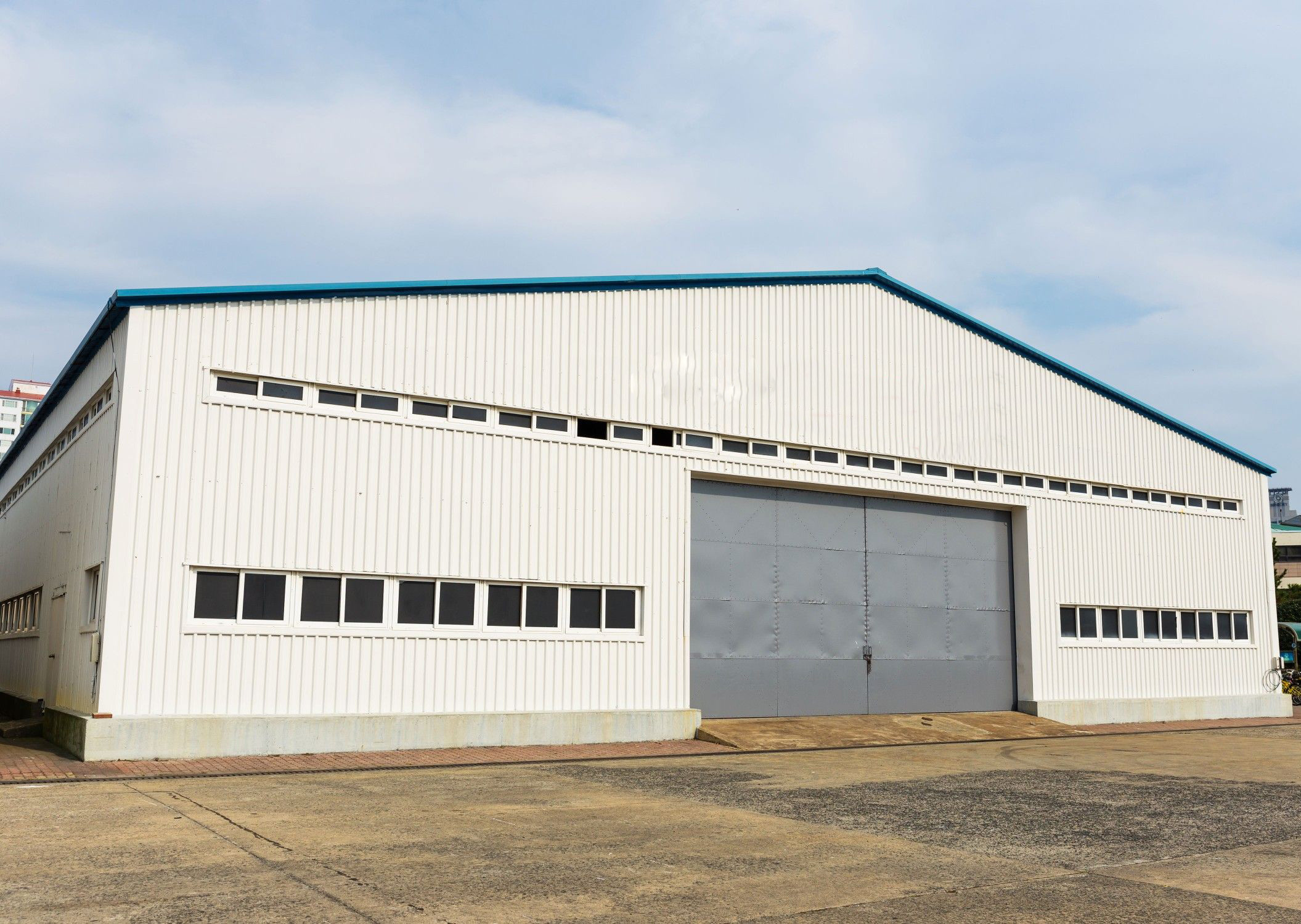 Low Cost Industrial Steel Structure Warehouse Building Construction Cost-Effective Industrial Shed Designs