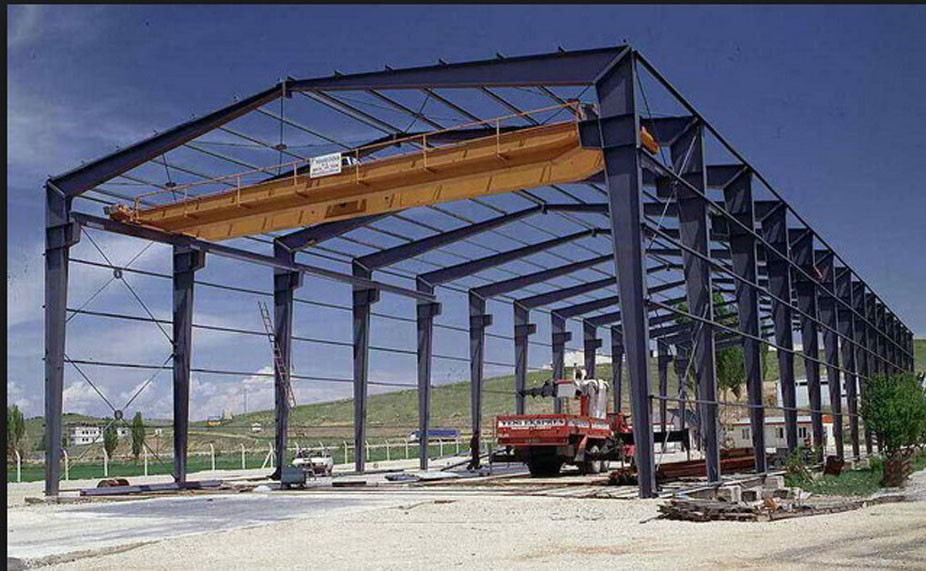 Light Prefab Steel Livestock Barns , Custom Steel Shed Construction