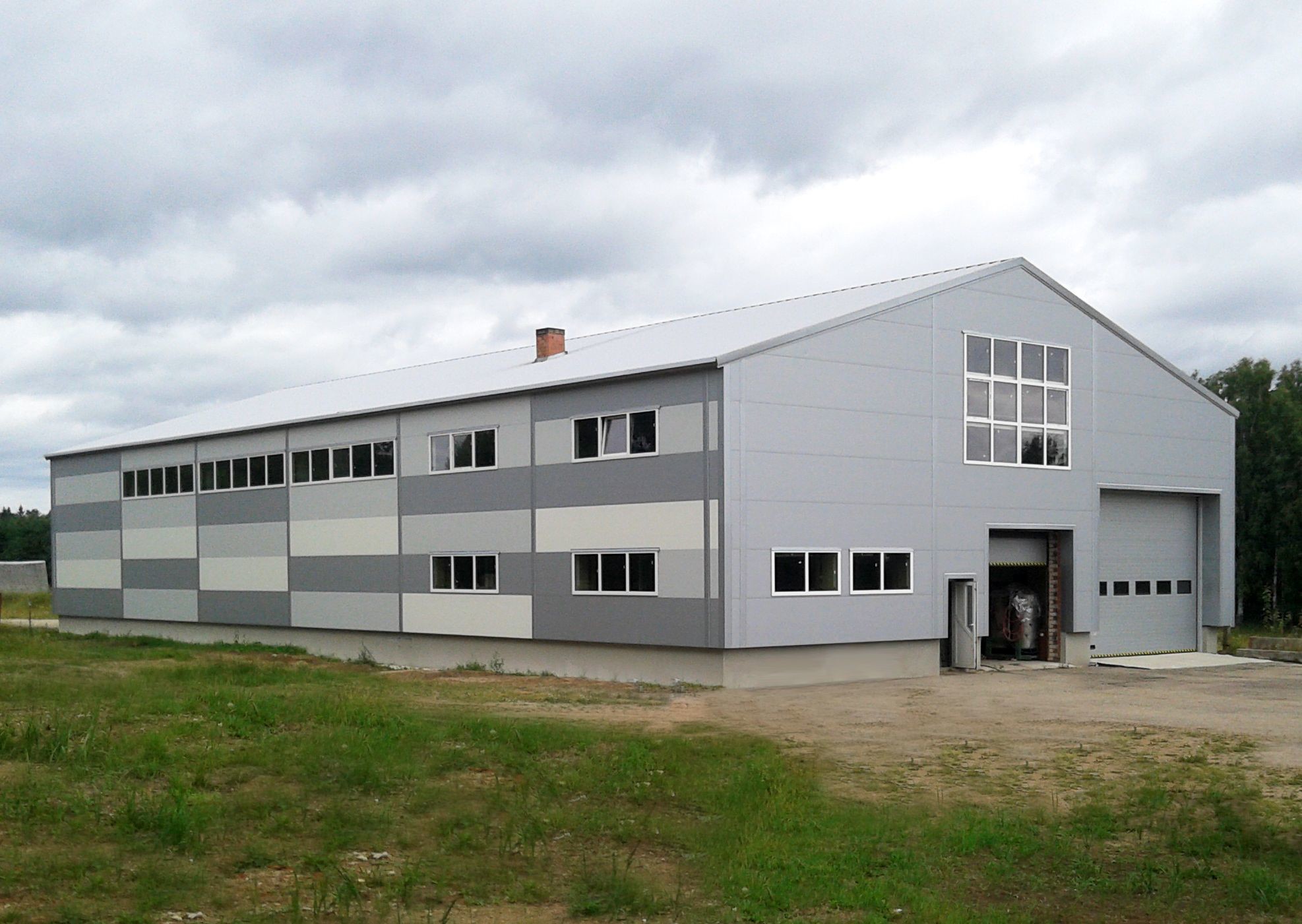 Prefabricated Steel Structure Warehouse For Workshop / Poultry House